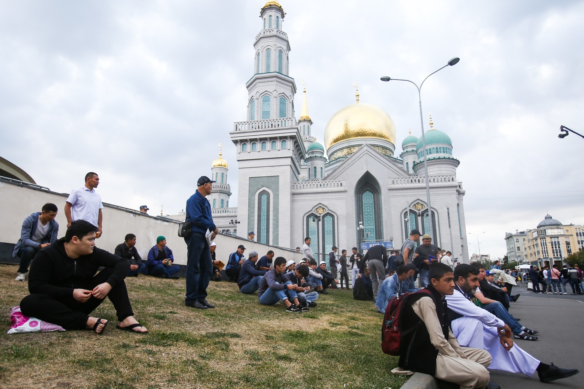 Tak seperti di Indonesia, perayaan Hari Raya Idul Adha di Rusia tahun ini dirayakan pada hari Selasa, (21/8).