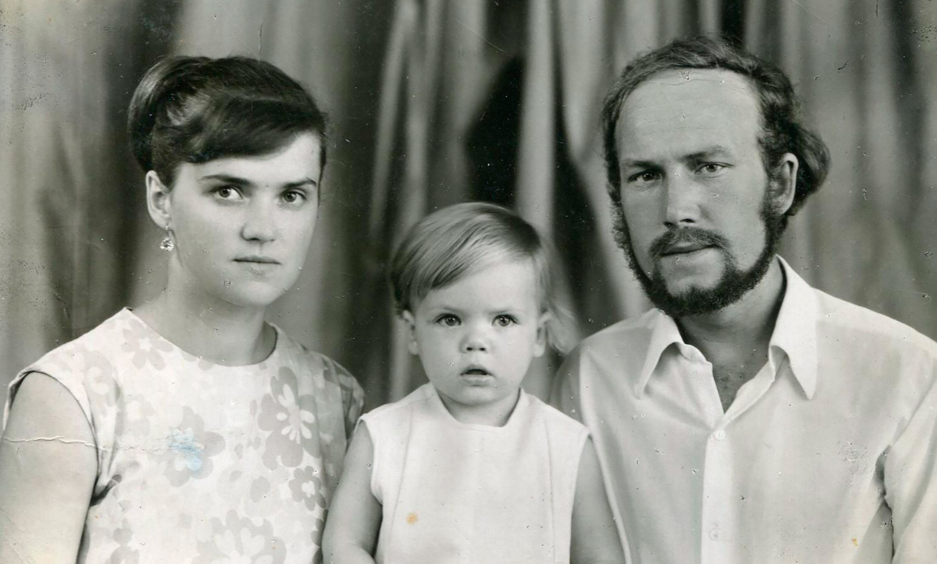 タチアナ、ミハイルと娘のアンナ(1972年)