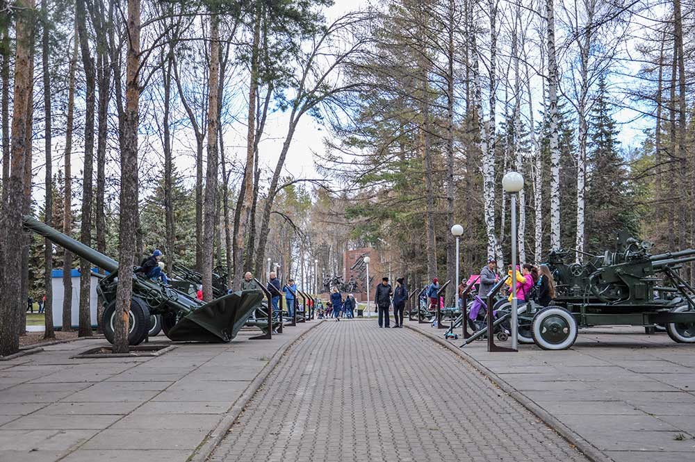 Monuments dedicated to the glory of the Soviet army