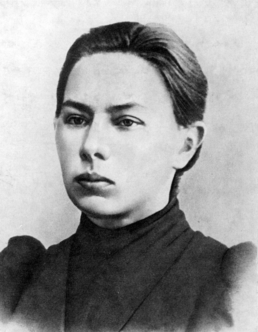 Nadezhda Krúpskaia de jóven.