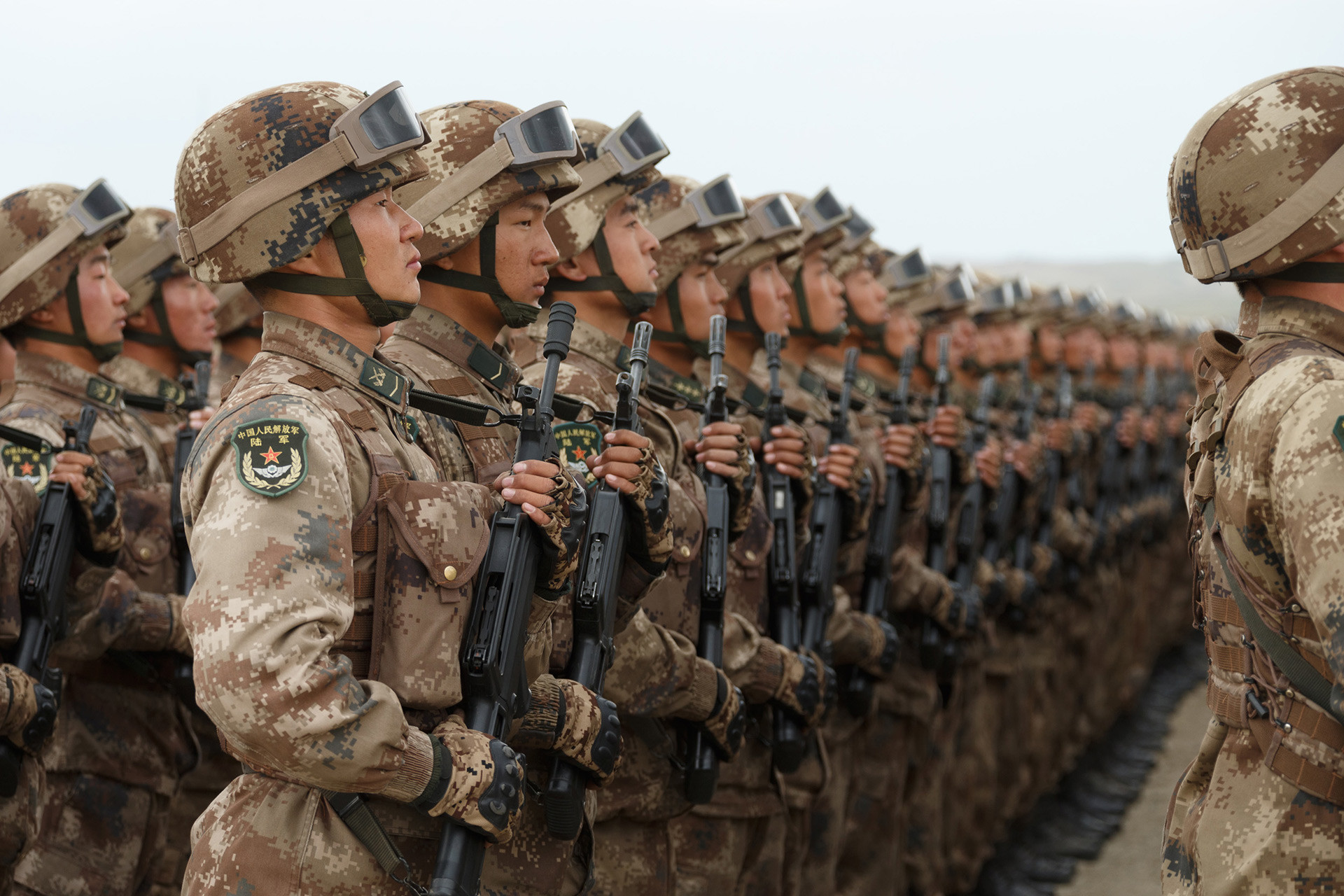 Militares chineses participantes dos  exercícios 