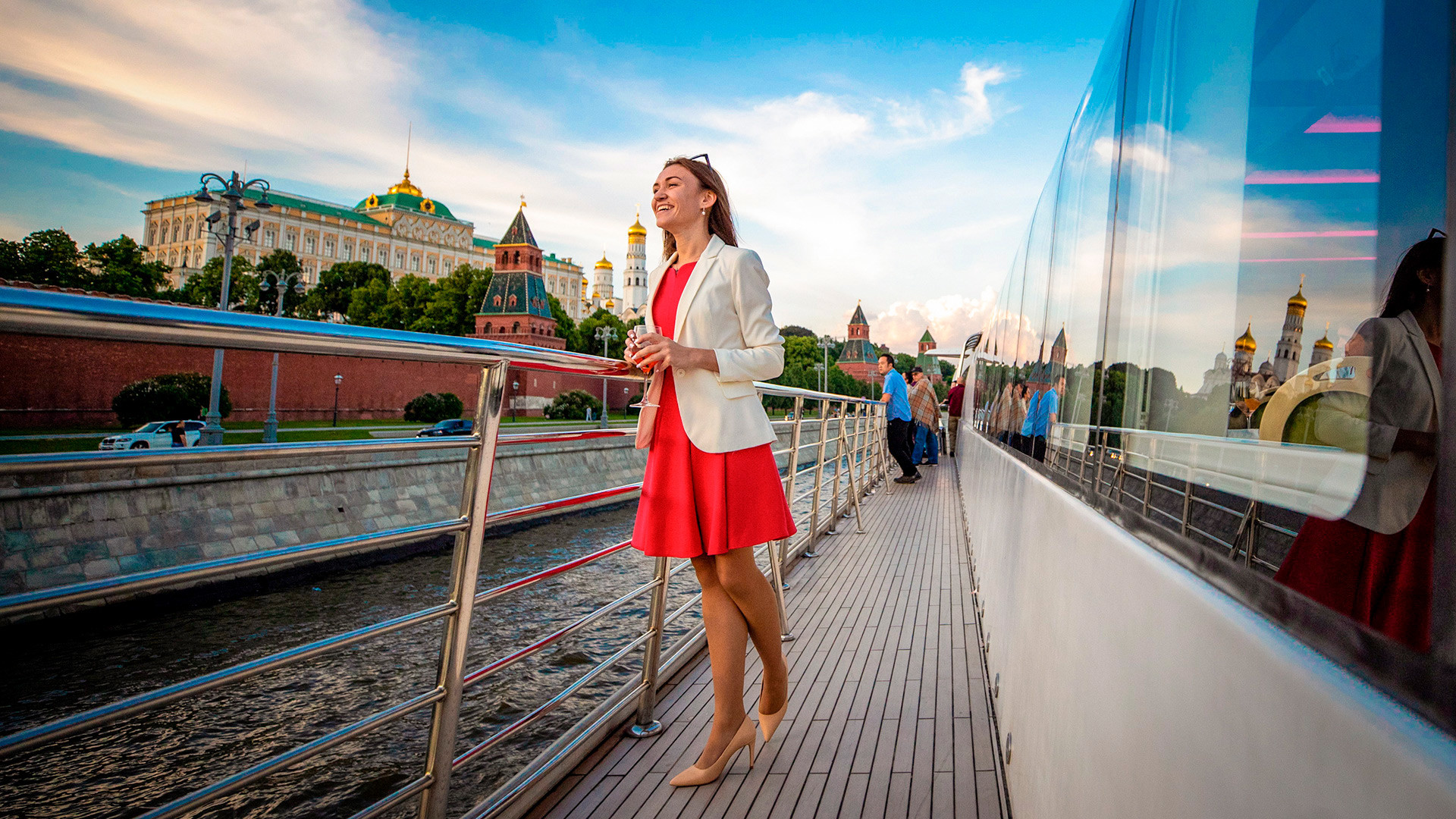 москва прогулка на теплоходе