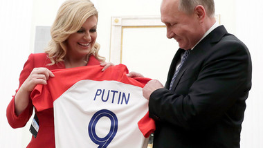 Kviz: Kakve je neobične poklone dobivao Putin?