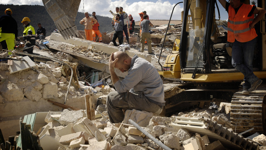 Земљотрес у Л’Аквили 2009.