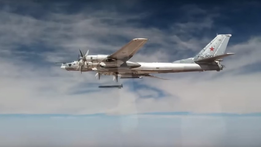 Ту-95МС со крстосувачки ракети Х-101