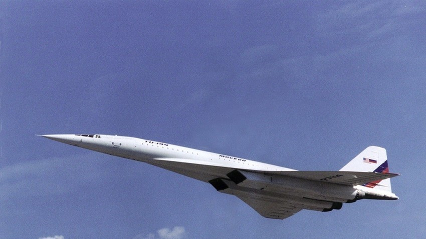 Ту-144