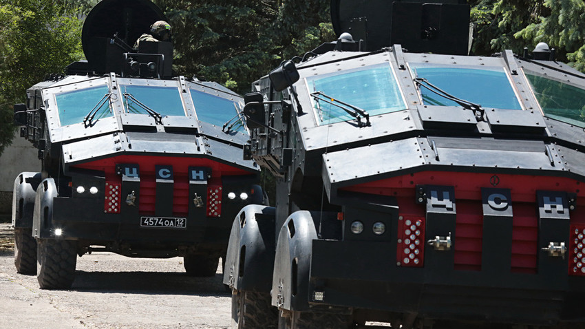 Falcatus armored vehicles of the Federal Security Service (FSB) are seen here during a drill in Evpatoria on releasing hostages taken by a mock terrorist group.