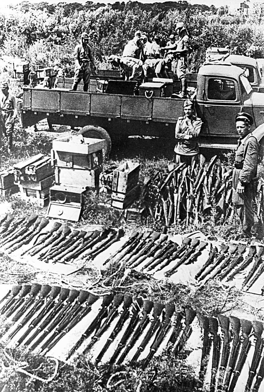 Великата отечествена война 1941-1945. Стрелкови оръжия, пленени от съветската армия