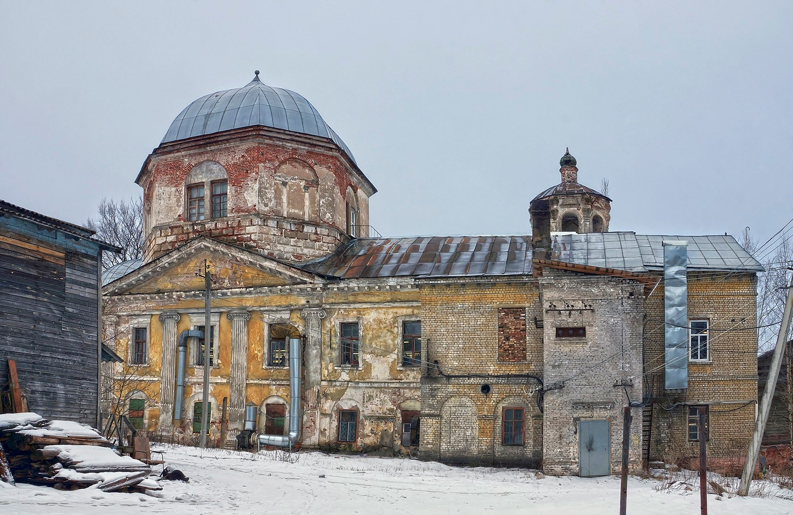 Resurrection Monastery in Torzhok
