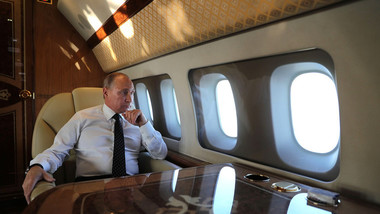 За првпат ѕирнете во внатрешноста на главниот авион на Путин (ВИДЕО)