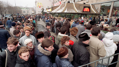 How the USSR’s first McDonald’s drove Russians crazy