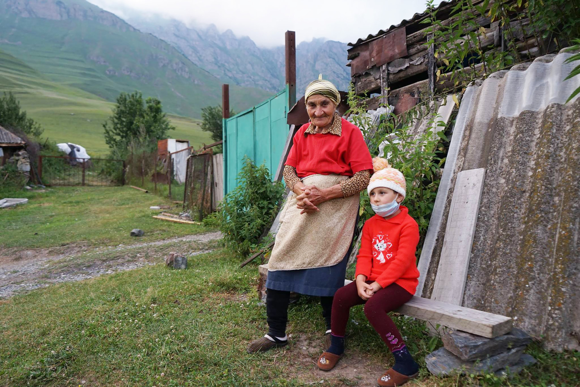 Großmutter Zara in der Region Nordossetien-Alanien