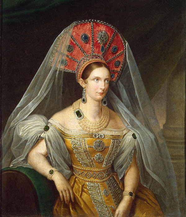 En el cuadro, ataviada con un vestido típico de la corte rusa. “Retrato de la emperatriz Alejandra Feódorovna”, A. Maliukov, 1836
