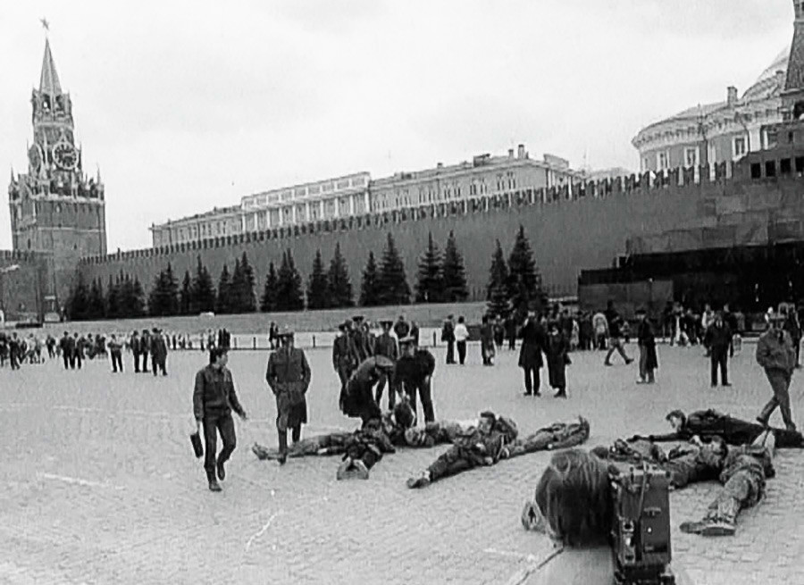 Акция «Э.Т.И.–текст» на Красной площади, 1991