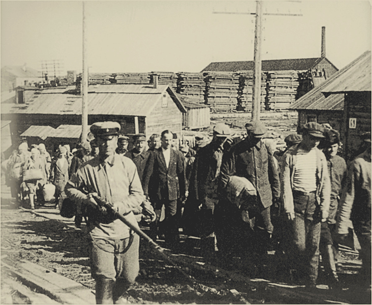 Kamp tahanan Solovki (SLON), 1927 – 1928.