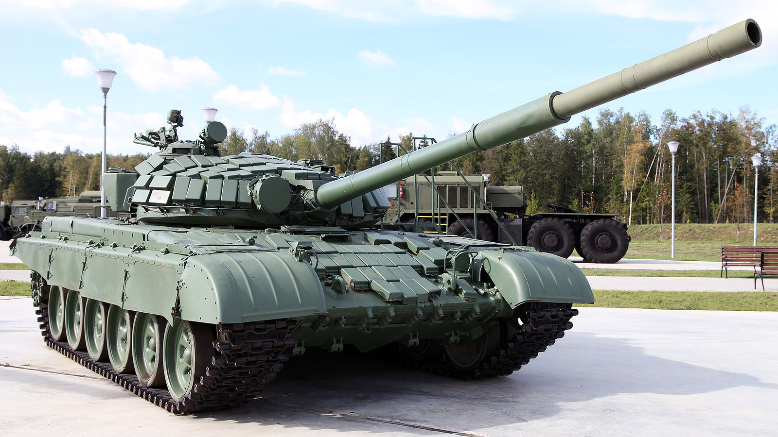 Tanque T-72B1.