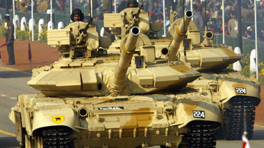 Zašto kineski udarni helikopteri gađaju makete tenkova T-90?