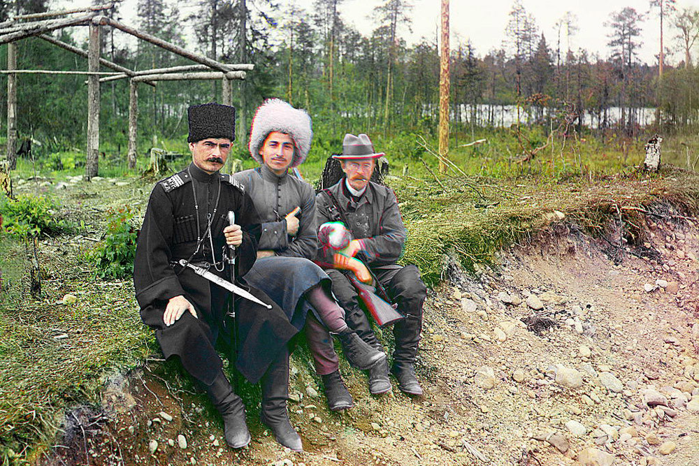 Grupo. (Eu com outros dois, Murmansk). 1915