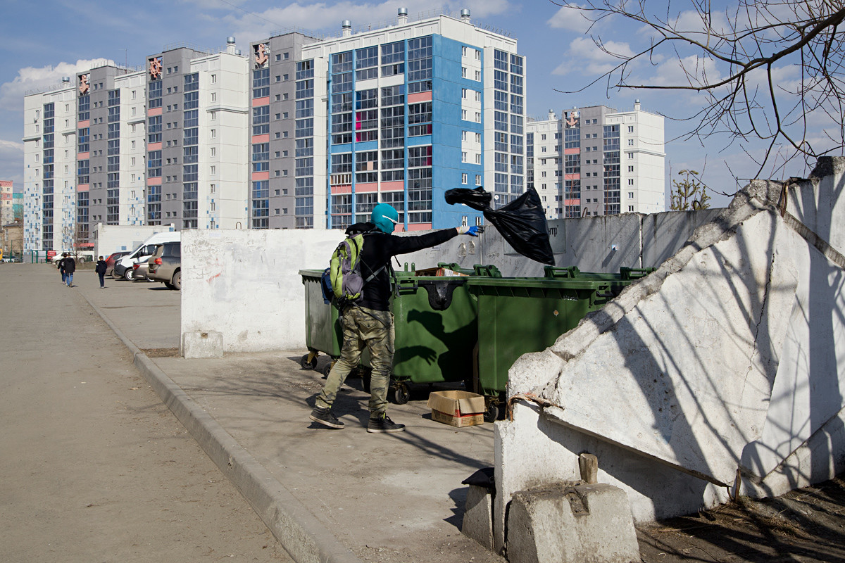 'I don't complain, I clean up the garbage myself'