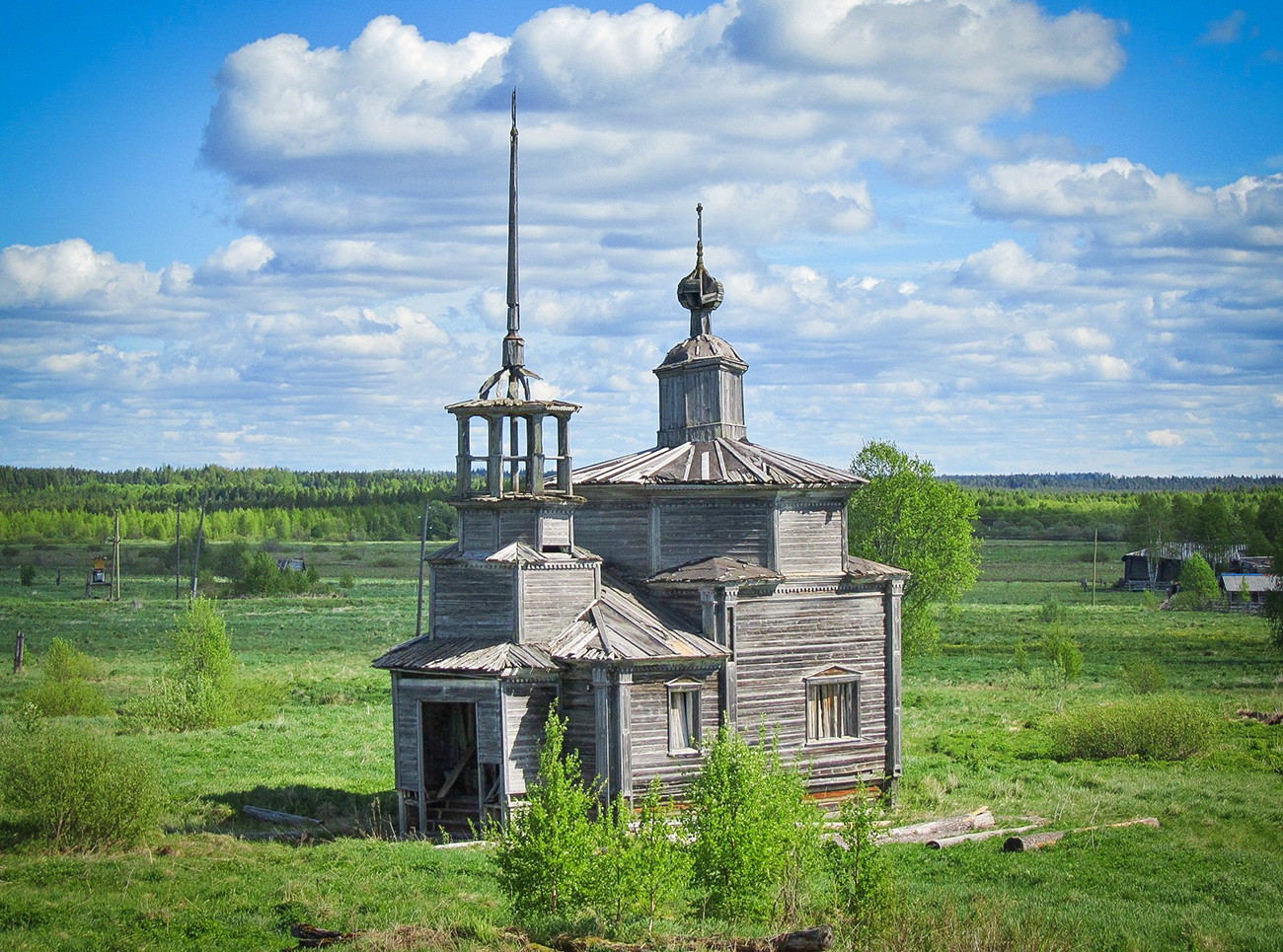 La chapelle de Smolensk à Verkhovié (1 500km au nord de Moscou) dans la région d'Arkhangelsk. 
