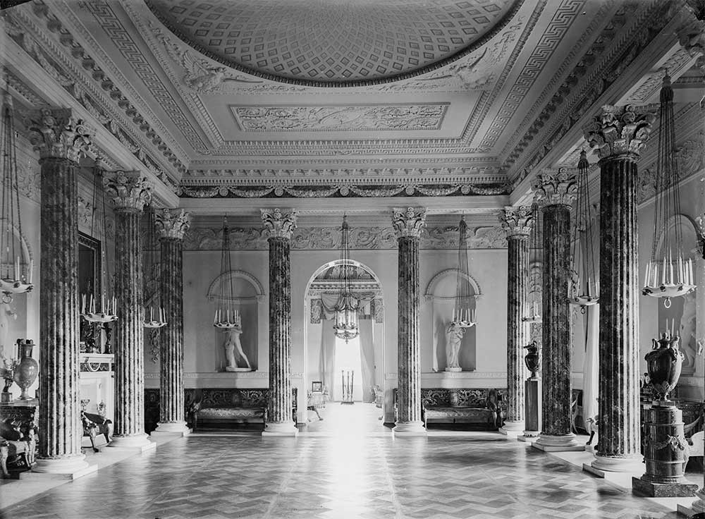 La salle grecque du palais de Pavlovsk, années 1900. Alexandre Erjemski