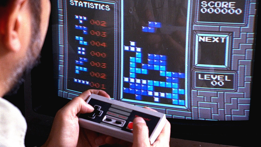 Simple, original, addictive: How Soviet video game Tetris became a classic  - Russia Beyond