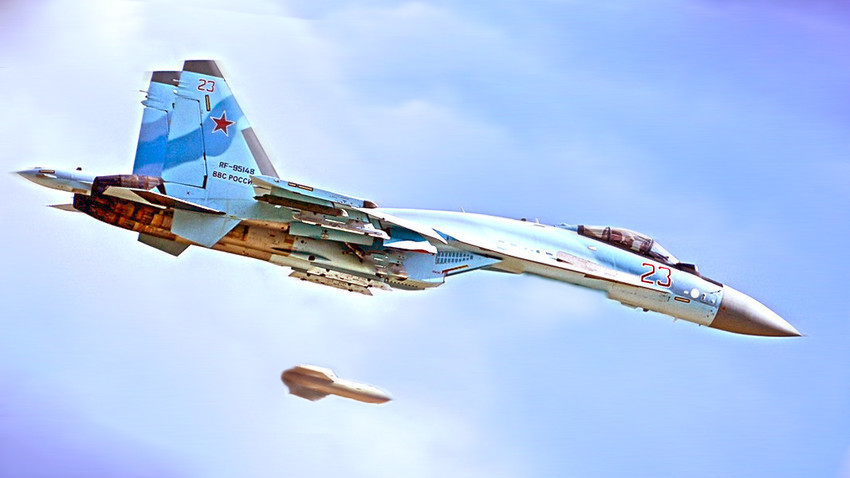 Jedan od glavnih izvoznih aduta ruske vojne industrije - višenamjenski lovac 4++ generacije Su-35.