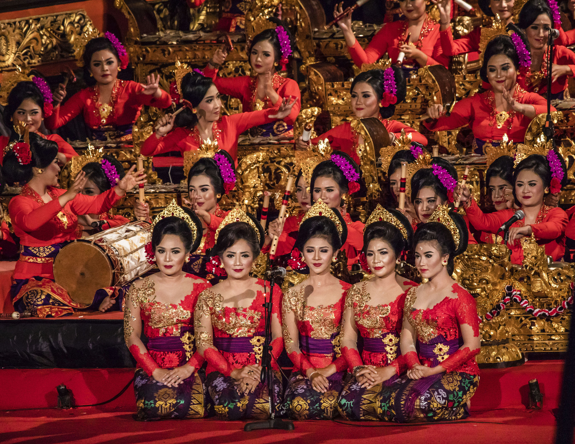 Pertunjukan gamelan perempuan pada acara Bali Art Festival di Pulau Bali.