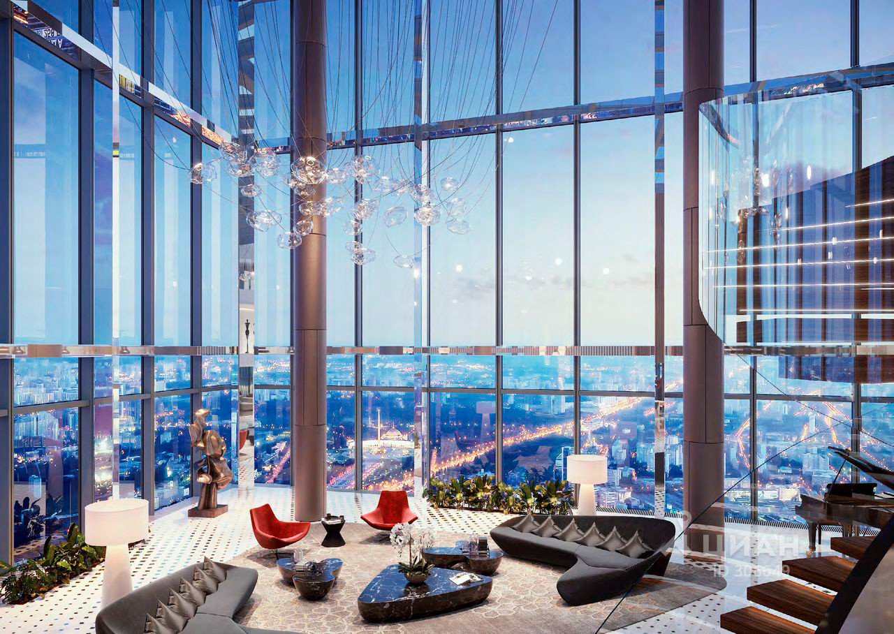 Penthouse With Kremlin Views