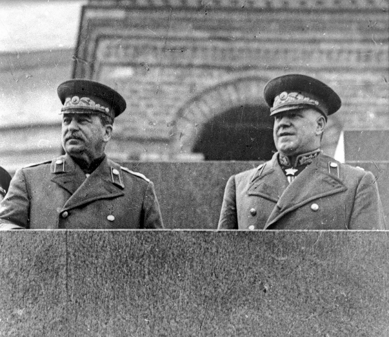 Maršal Žukov i Josif Staljin.