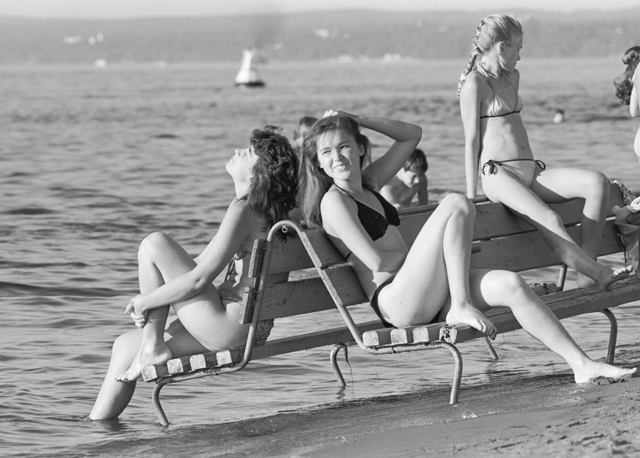 russian woman tourist beach