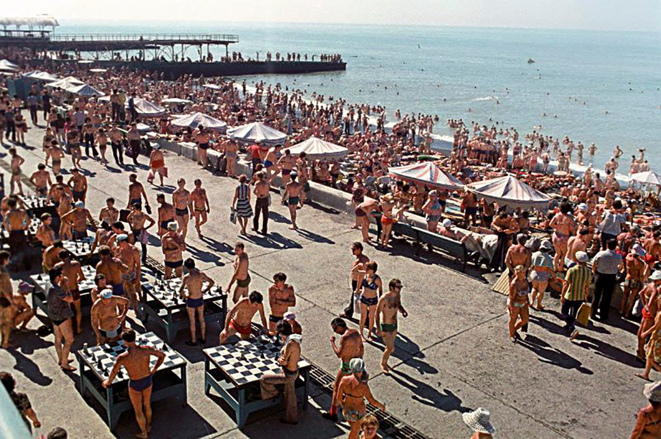 russian woman tourist beach