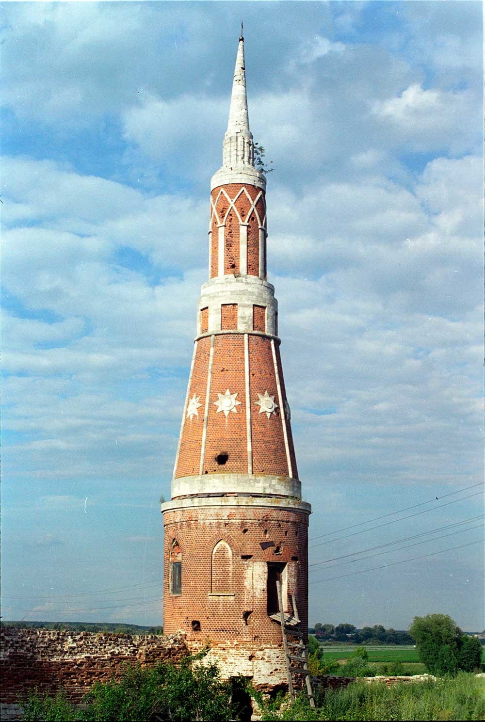 Antiguo monasterio de Golutvin. Torre noreste. 21 de julio de 2006. 
