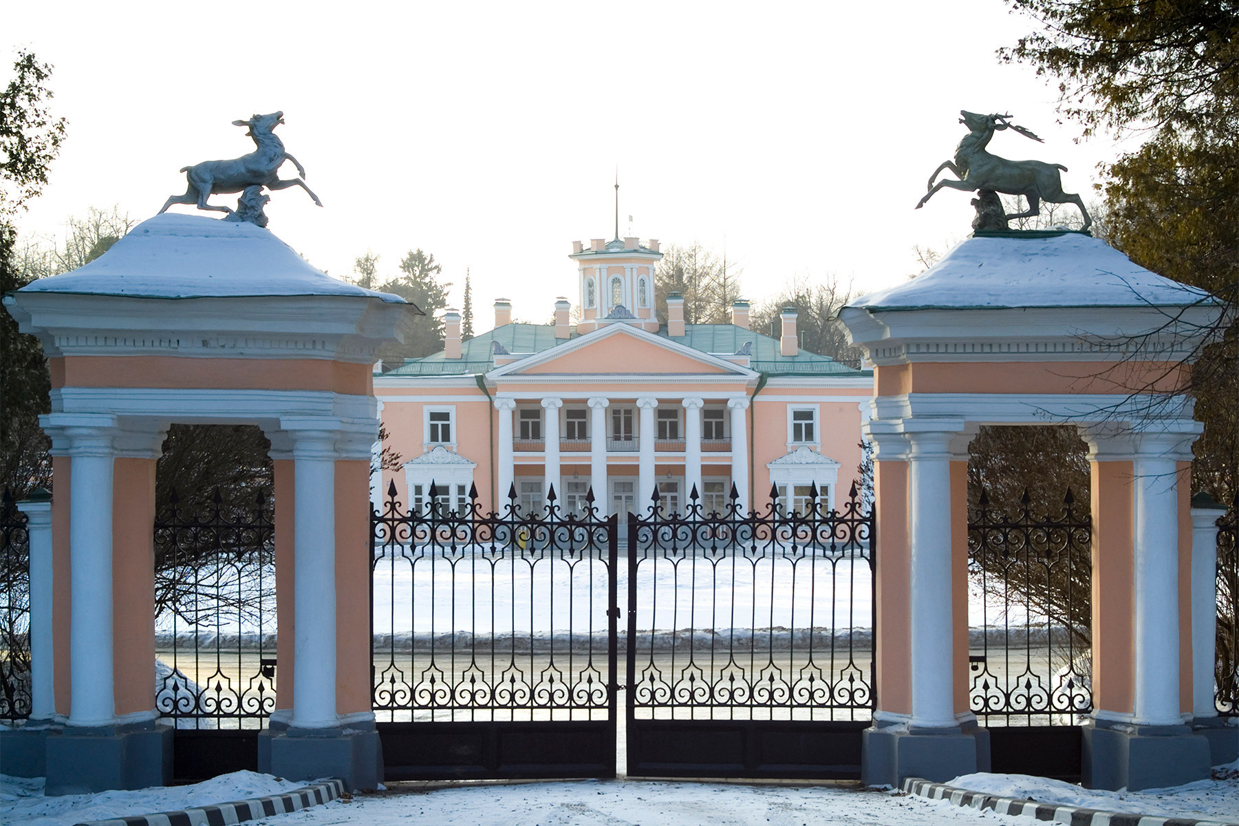 Валуевско имение в Москва