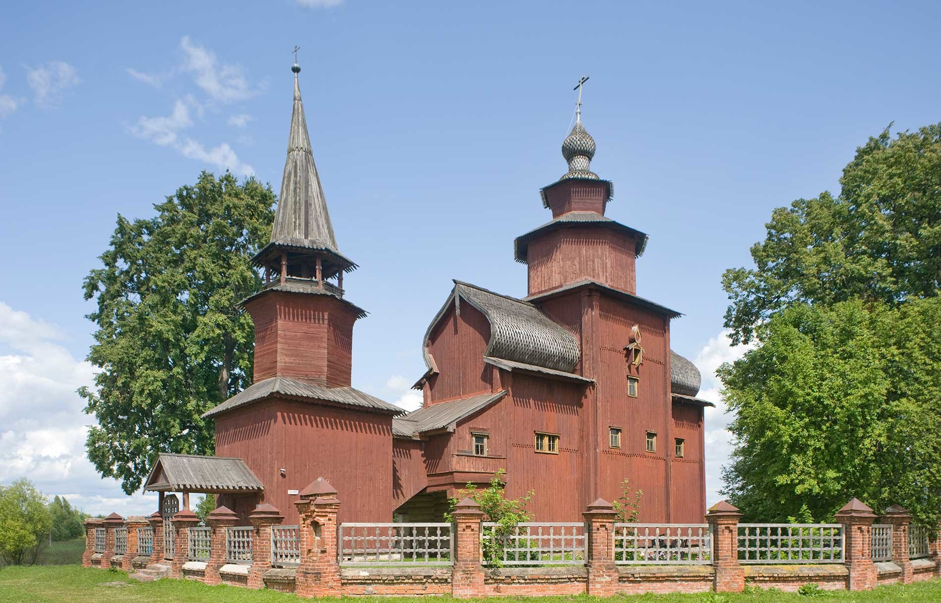 Bogoslov (near Rostov). Wooden Church of St. John the Divine on the Ishnya. South view. July 8, 2019
