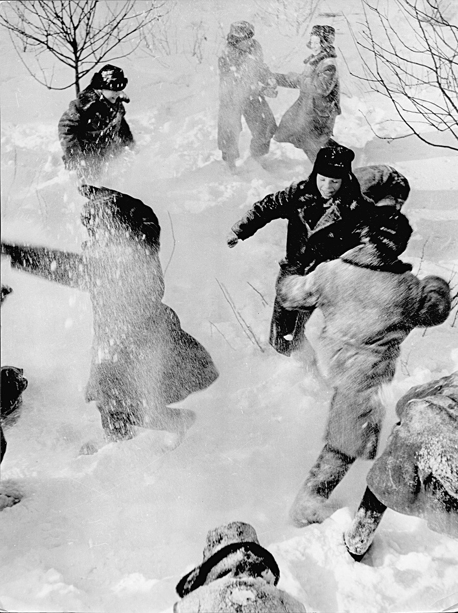 Battaglia di palle di neve, 1960