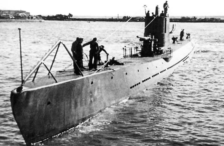 Подморница С-12 типа „Стаљиновац”.