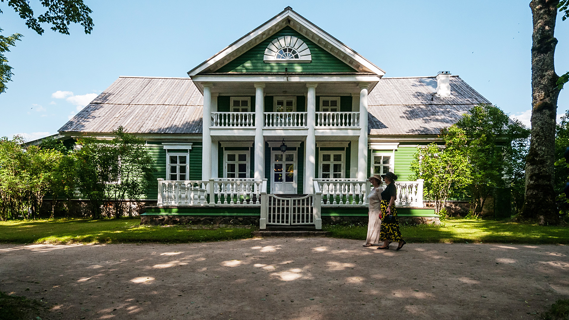 Pushkin Hills (Petrovskoye estate)