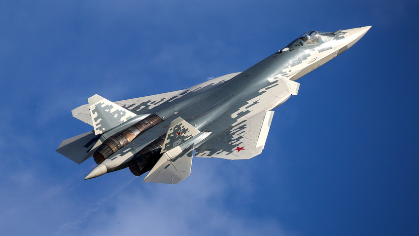 Изтребител Су-57 се готви за откриването на МАКС 2019 в Жуковски.
