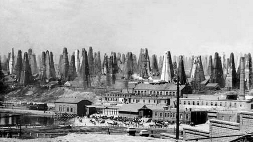 Нафтни бунари у Балаханима (село у близини Бакуа), крај 19. века