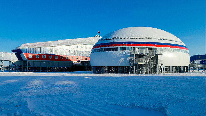 Руската военна база "Шамрок" в Арктика