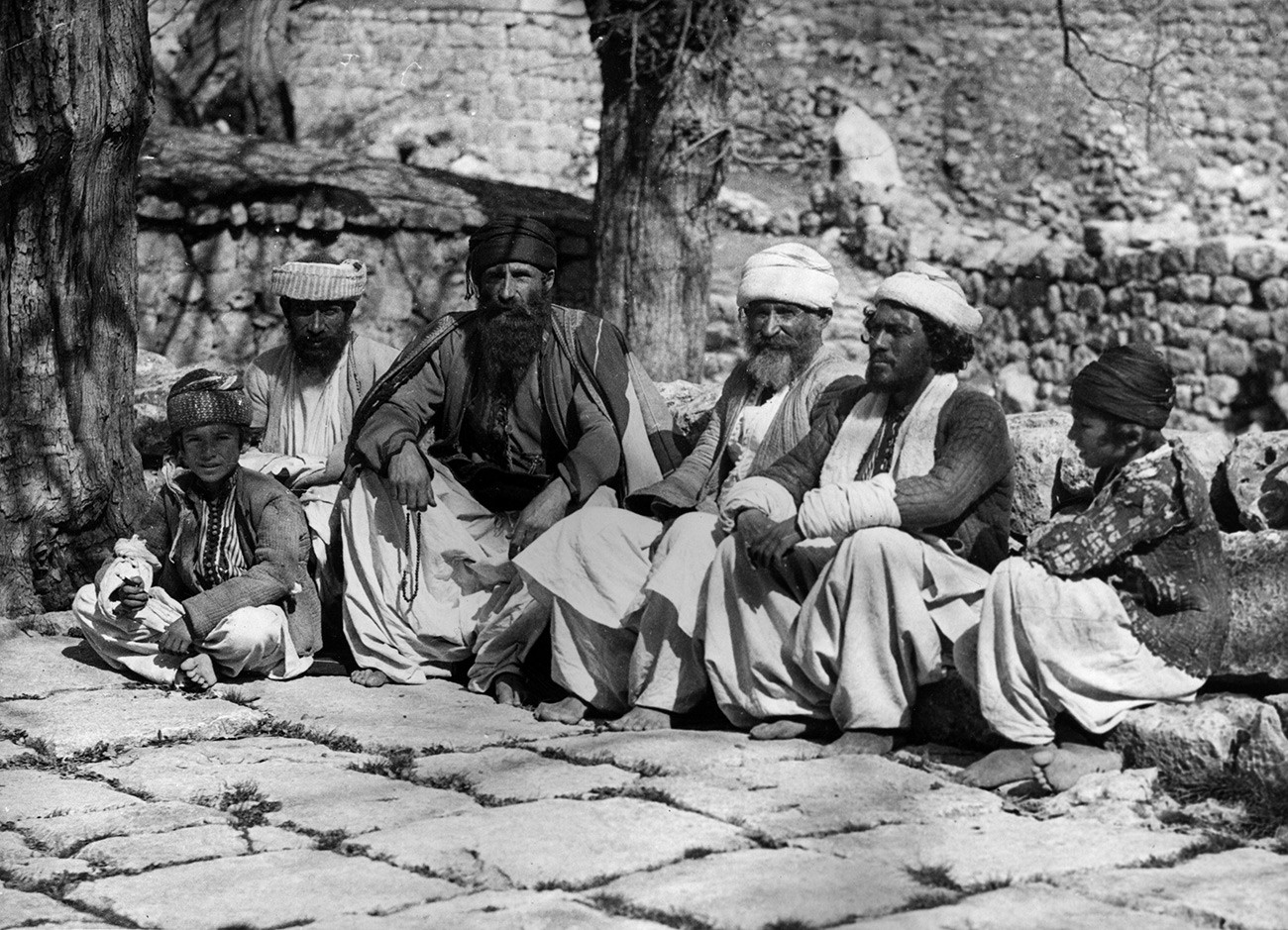 Grupo de kurdos.
