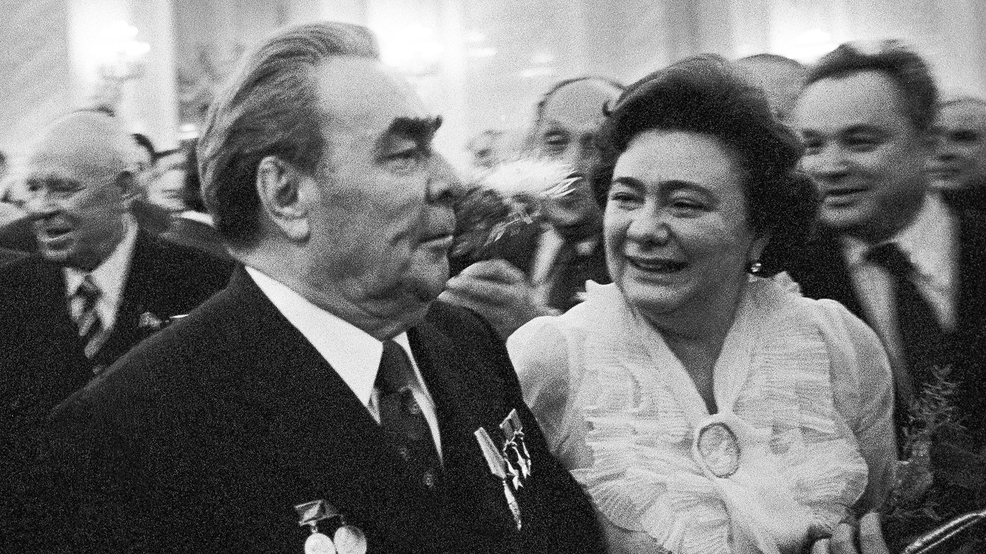 Leonid Ilyich Brezhnev bersama Galina Brezhneva