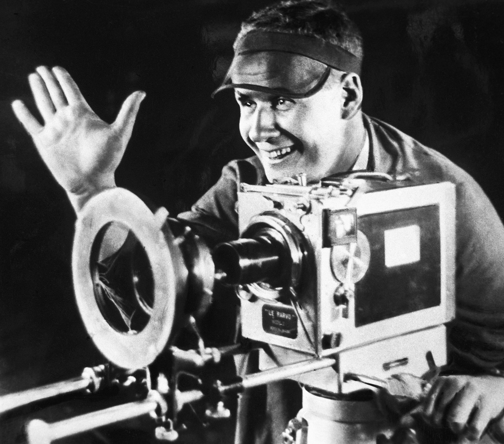 Director Serguéi Eisenstein grabando 'La línea general', 1926