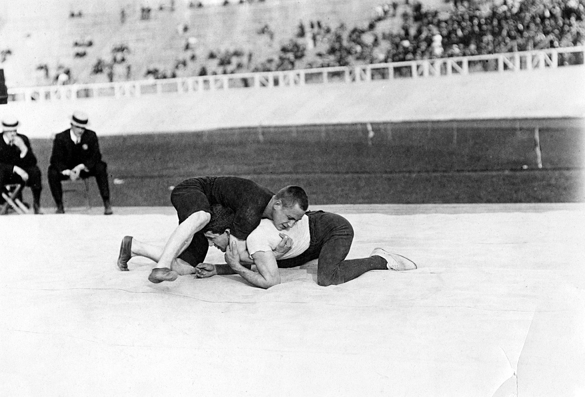 Wrestling event during the 1908 Summer Olympics in London.