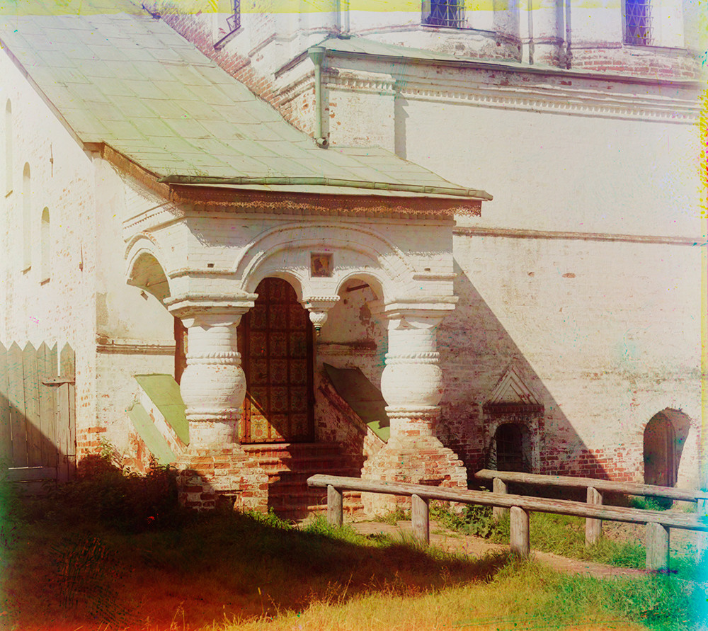 Church of St. John the Divine over West Gate. Porch with east stairway. Summer 1911 