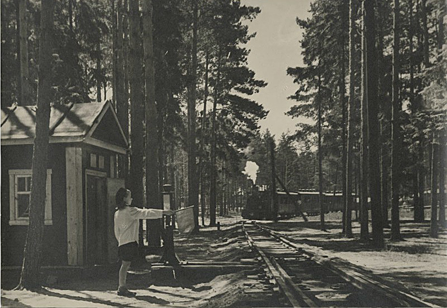 Chemin de fer des enfants, 1945 - 1949