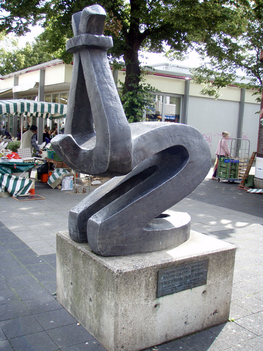 »Spomenik žrtvam nasilja«, Kassel, Nemčija
