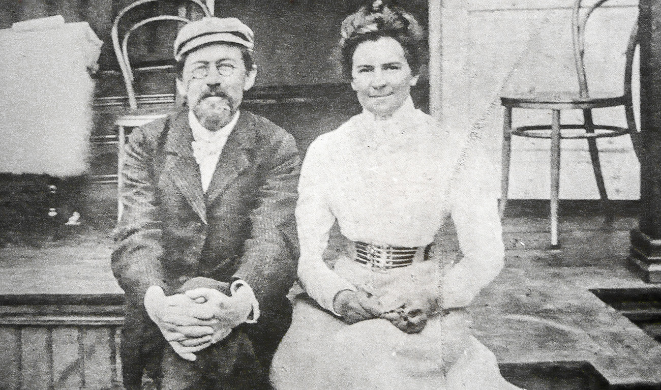 Tchekhov appelle sa femme Doussia