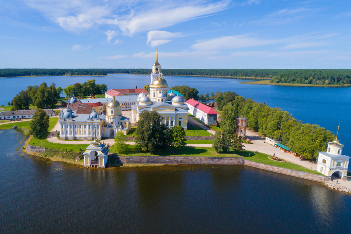 Monastère Nilov, sur le lac Seliger, région de Tver
